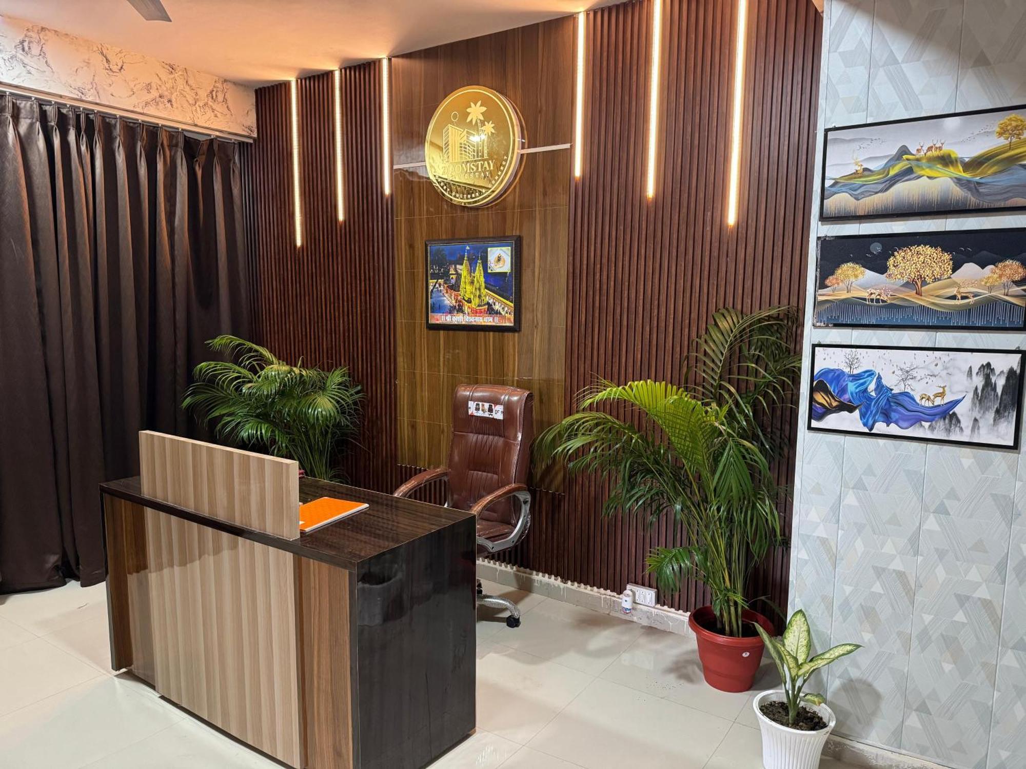 Zoomstay - 3Bhk Apartments พาราณสี ภายนอก รูปภาพ